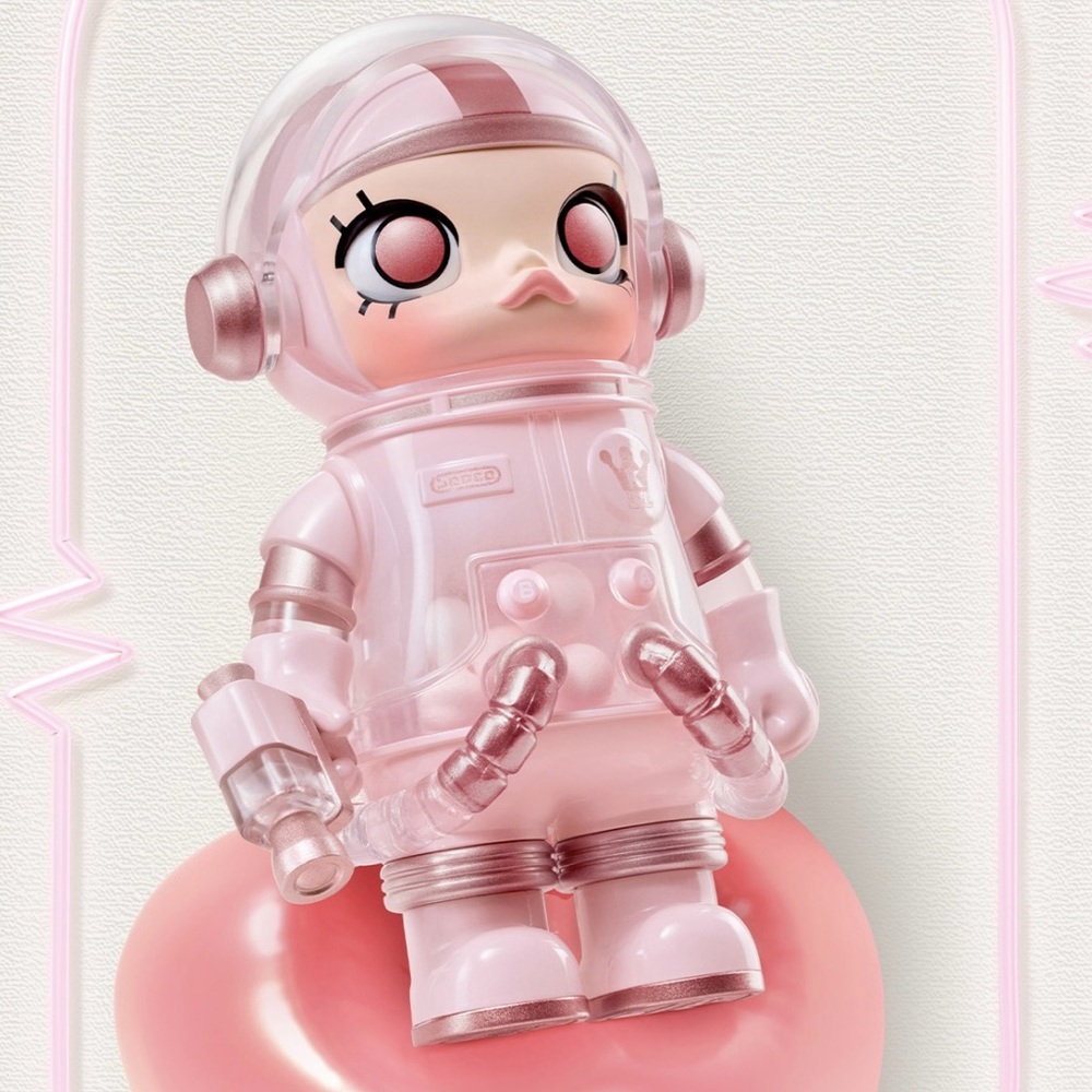 Pop Mart Mega Space Molly 100% Series 4 - Smitten Love - Picture 1 of 7